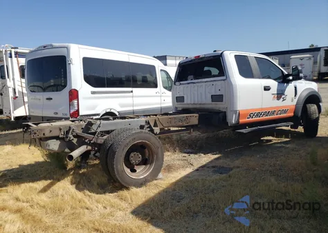 2020 Ford F550 Super Duty z USA, uszkodzony, nr VIN 1FD0X5HT5LED79944